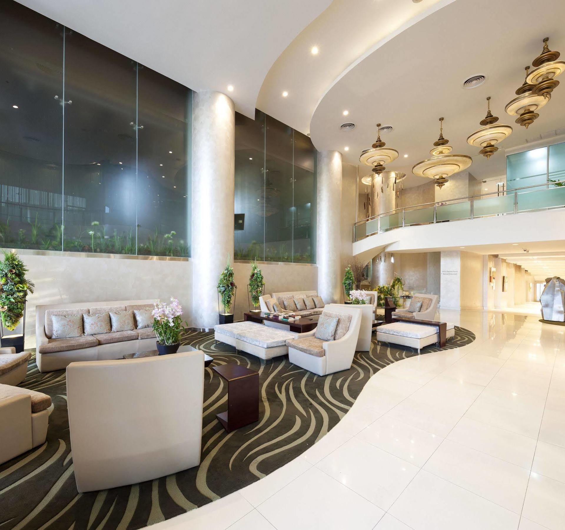 Viva Garden Serviced Residencia Bangkok Exterior foto